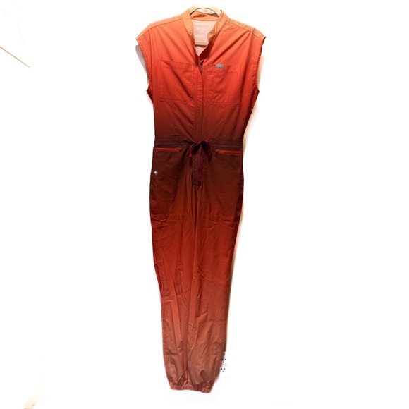 Rare FIGS Sunrise Ombré Rafaela Cargo Scrub Jumpsuit - XXS - Limited Edition - Picture 2 of 8